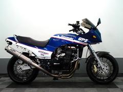カワサキ　ＧＰＺ９００Ｒ　Ａ４外装カラー　ゲイルスピード製タイプＳ　１７インチカスタム