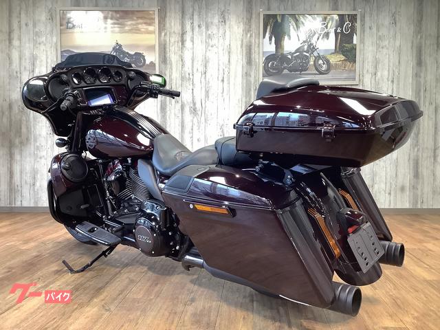 HARLEY－DAVIDSON CVO FLHXSE ストリート