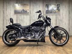 ＨＡＲＬＥＹ−ＤＡＶＩＤＳＯＮ　ＦＸＢＲＳ　ソフテイル　ブレイクアウト１１４　サイドナンバー　ハンドルカスタム