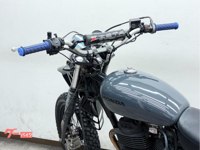 ホンダ CB400SS／スクランブラースタイル／カスタムタンク