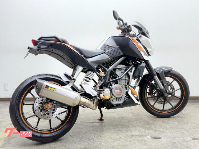 2014モデルＫＴＭ390デューク　アクラポビッチ風マフラー　中古 KTM 200デューク／アクラポビッチマフラー／バイク用スマート
