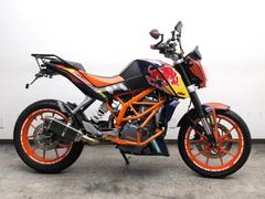 ＫＴＭ　２５０デューク／ドライブレコーダー／社外マフラー／キャリアー