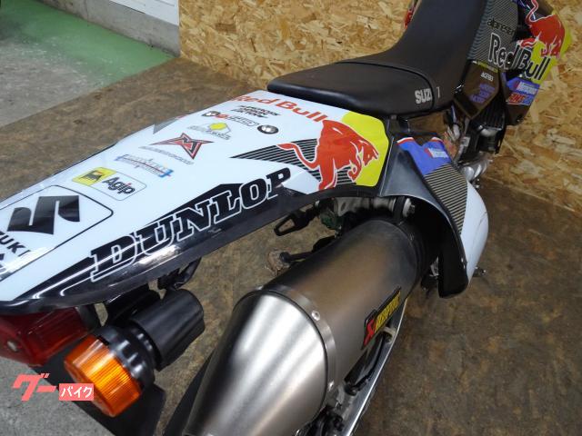 スズキ ＤＲ－Ｚ４００ＳＭ アクラボビッチマフラー ＦＣＲレーシングキャブレター ＬＥＤヘッドライト ２００６年モデル｜Ｍｏｔｏ Ｖｉｖａｃｅ  モトビバーチェ｜新車・中古バイクなら【グーバイク】