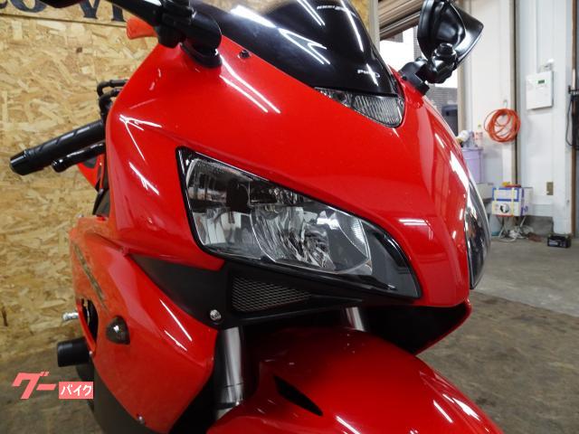 ホンダ ＣＢＲ１０００ＲＲ ＳＣ５７ ストライカーマフラー バックステップ パワーコマンダーＶ フューエルインジェクション｜Ｍｏｔｏ Ｖｉｖａｃｅ  モトビバーチェ｜新車・中古バイクなら【グーバイク】