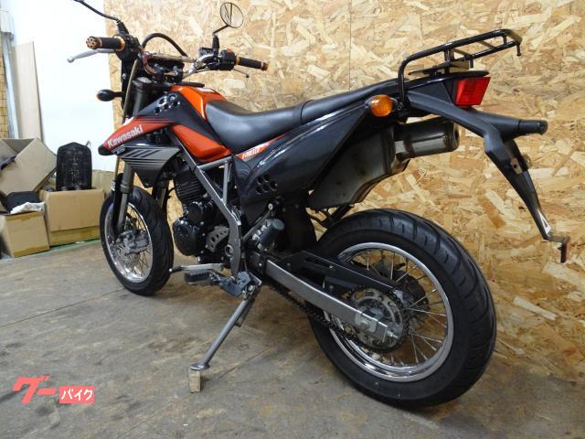 カワサキ Dトラッカー125 2014年モデル フューエル