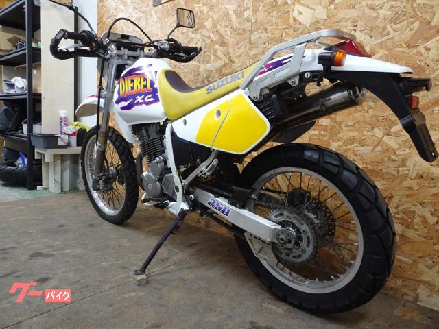 スズキ DR250R SJ45A ジェベル250ノーマル外装 4
