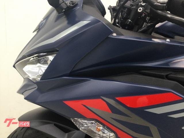 カワサキ Ninja ZX－25R SE 2022年モデル／純正