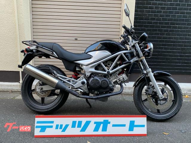 VTR250 2009年モデル　FI車です ホンダ VTR250 FI 2009年モデル リアキャリア｜Bike