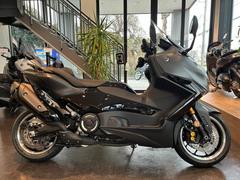 ヤマハ　ＴＭＡＸ５６０　ＴＥＣＨＭＡＸ　２０２６年モデル　マットダークグレーメタリック
