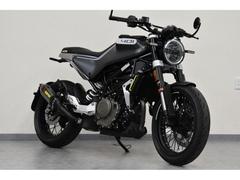 ＨＵＳＱＶＡＲＮＡ　スヴァルトピレン４０１