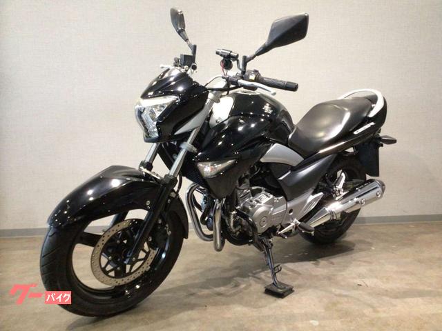 βM10 スズキ GSR250 GJ55D (H24年式) 低走行★ 純正 ヘッドライト 傷・ヒビ割れ有り！バルブ欠品！ レンズ幅約19cm GSR250 純正シート βM10 スズキ GSR250 GJ55D (H24年式) 低走行☆ 純正