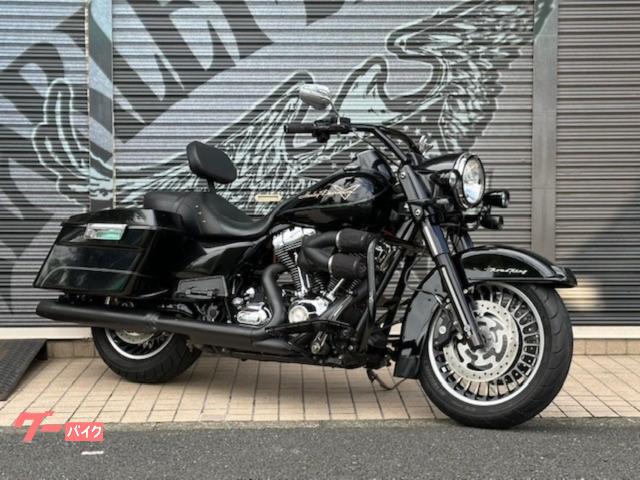 ＦＬＨＲ　ロードキング　２０１１年モデル　ＥＴＣ　カスタムハンドル　Ｓ＆Ｓエアクリ　バックレスト