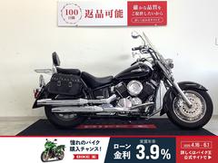 ヤマハ　ドラッグスター１１００クラシック　スクリーン・バックレスト・サイドバック・リアキャリア装備