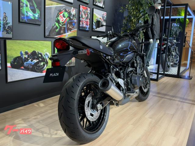 カワサキ Z900RS Black Ball Edition メーカー
