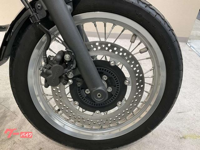 W800ストリート　2022年式　純正ガソリンタンク W800ストリート2022年式純正ガソリンタンク