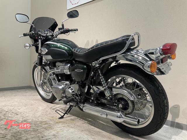 【週末値下げ】W800 純正オプション ビキニカウル 黒 CHIC DESIGN - W400,W650,W800