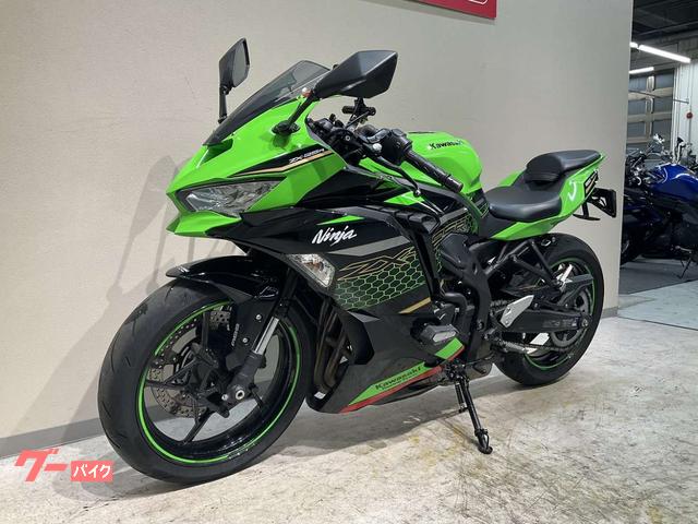 グレイ出品 カワサキ Ninja ZX－25R SE 2021年モデル