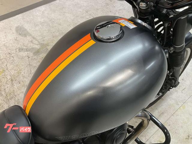 カワサキ W800 ストリート 2021年モデル デイトナ製グリップ