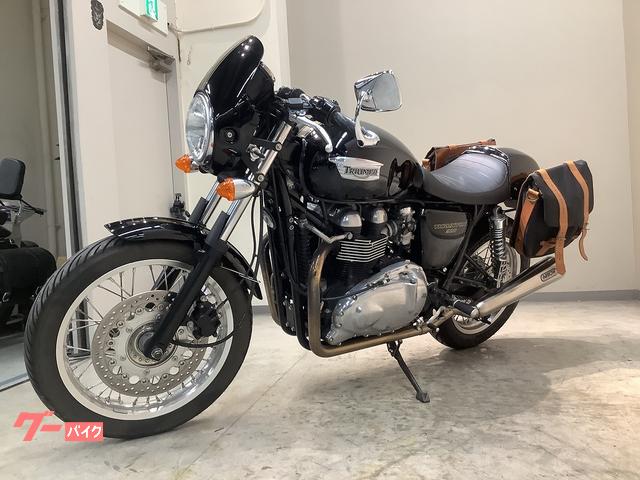 トライアンフスラクストン1200rsbaakダイヤモンドダブルシート廃盤希少