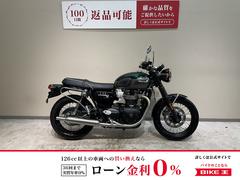 ＴＲＩＵＭＰＨ　ボンネビルＴ１００　２０２３年モデル　ワンオーナー　バックサポート