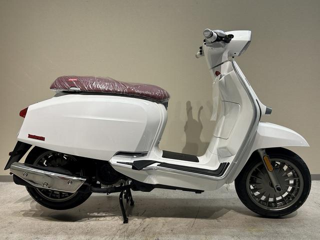 ＬＡＭＢＲＥＴＴＡ Ｖ１２５ Ｓｐｅｃｉａｌ ランブレッタ｜バイク王 世田谷本店｜新車・中古バイクなら【グーバイク】