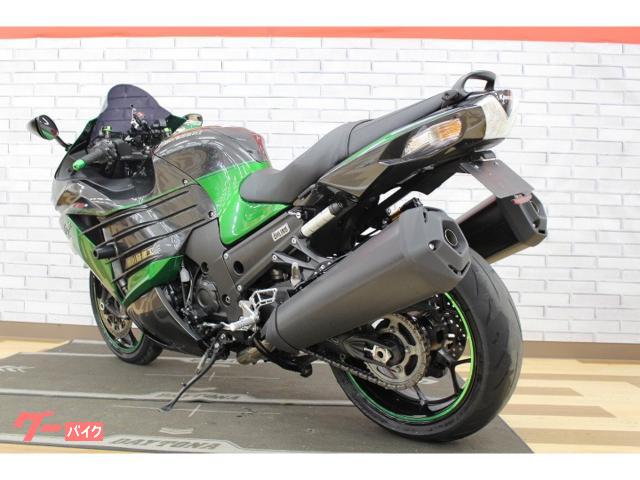 ZX-25R ブラケット, サイドカウル, LH 11057-2858-BH | KAWASAKI