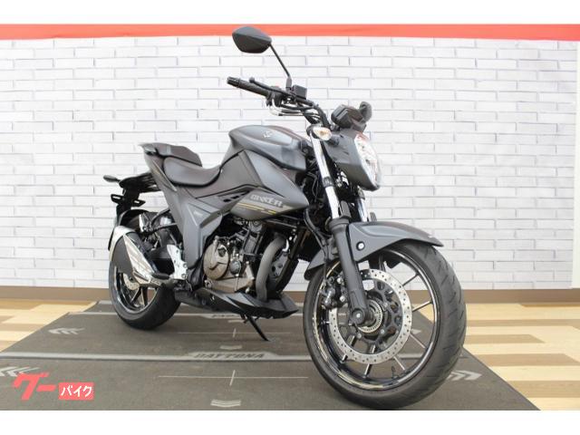 ＧＩＸＸＥＲ　２５０　２０２３年モデル　】ＥＴＣ　ＵＳＢ−Ｃポート　ヘルメットロック装備