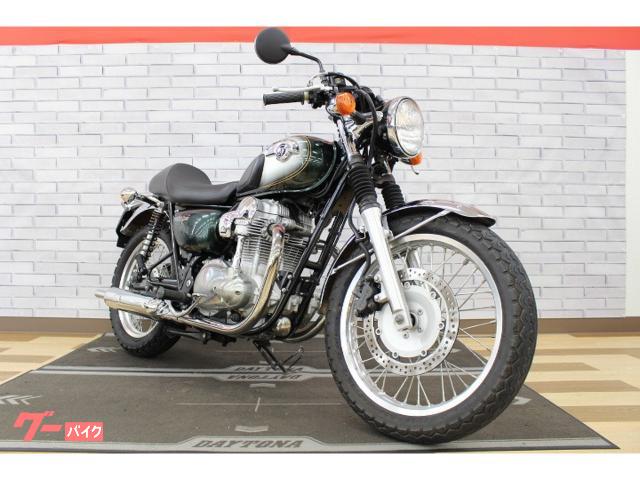 Ｗ８００