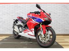 ホンダ　ＣＢＲ２５０ＲＲ　２０１７年モデル　ＥＴＣ　エンジンスライダー　ヘルメットロック　マルチバー等装備