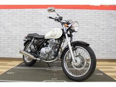 スズキ　ＳＴ２５０　Ｅタイプ　２００９年モデル　ＵＳＢ　エンジンガード装備