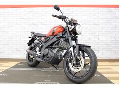 ヤマハ　ＸＳＲ１２５　２０２４年モデル　ヨシムラショートマフラー　リアキャリア　ハリケーンハンドルバーなど　カスタム総数８点