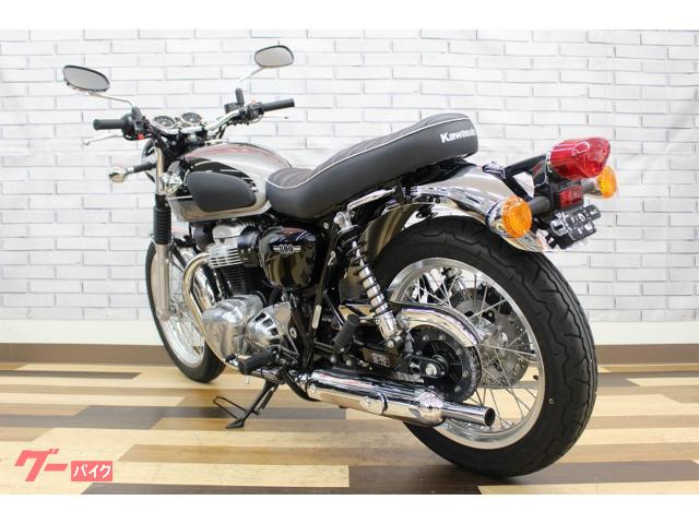 カワサキ純正 W800 タンク 2024年式 新車外し 超美品 Kawasaki カワサキ W800 2024年モデル ノーマル車 ETC