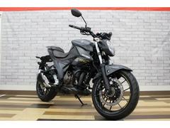 スズキ　ＧＩＸＸＥＲ　２５０　２０２１年モデル　ＥＴＣ　ＵＳＢ　エンジンガード　マフラーガード　ハンドルスペーサー　スマホホルダー装備