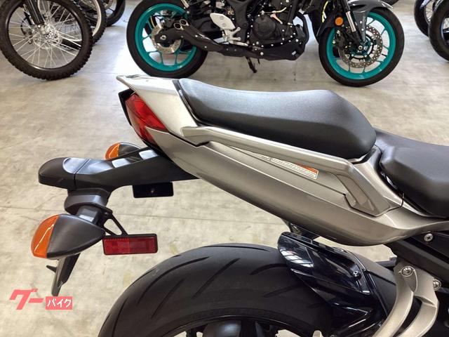 ヤマハ FZ1 FAZER ノーマル｜バイク王 横浜瀬谷店｜新車