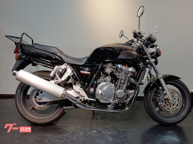 ＣＢ１０００Ｓｕｐｅｒ　Ｆｏｕｒ　エンジンガード　キャリア　車検付き　オイル・プラグ・バッテリー新品