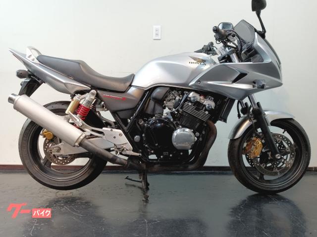 ＣＢ４００Ｓｕｐｅｒ　ボルドール　オイル　プラグ　バッテリー新品