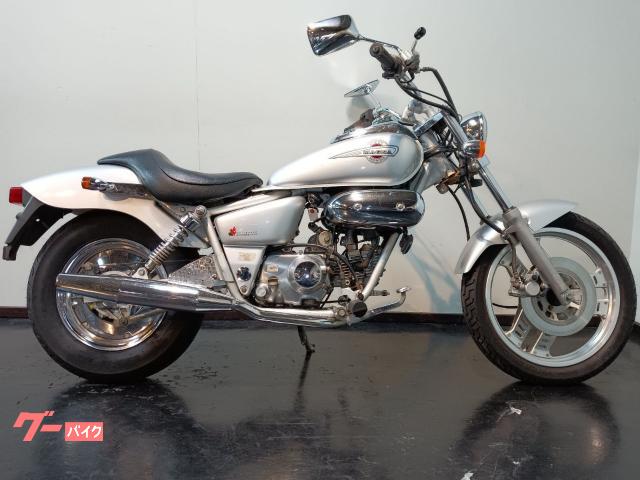 MAGNA FIFTY オイル・プラグ・バッテリー新品