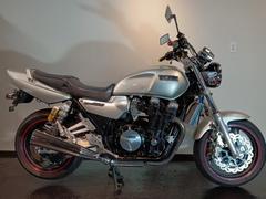 ヤマハ　ＸＪＲ１２００　オイル・プラグ・バッテリー新品　社外ハンドル　ビッグオイルクーラー　ＥＴＣ　デイトナテンプメーター付き