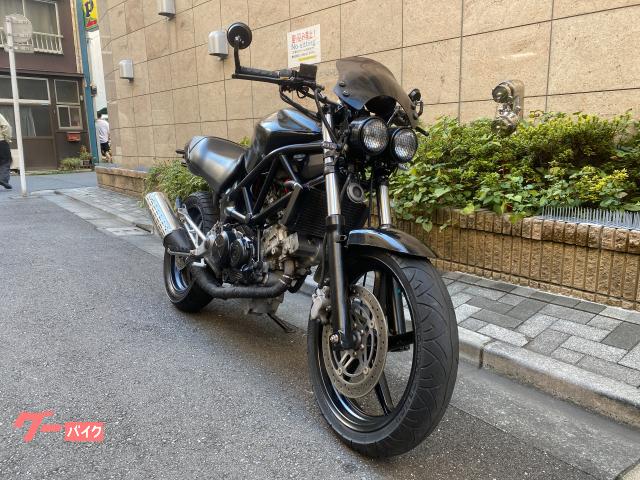 ホンダ VTR250 MC33 ストリートファイター風カスタム