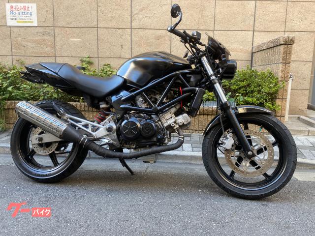 ホンダ VTR250 MC33 ストリートファイター風カスタム