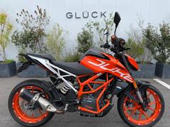 ＫＴＭ　３９０デューク　ＥＴＣ・ＬＥＤヘッドライト・タンデムグリップ・走行モード切り替え