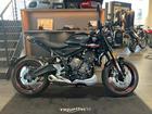 トライデント660 スクロールウィンカー ショートスクリーン ベリーパン ETC グラブレール ドラレコ グリップヒーター