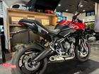 タイガースポーツ660 Carnival red LEDヘッドライト クイックシフター 調節可能スクリーングラブレール