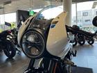 スラクストン400 2026年モデル LEDヘッドライト LEDウィンカー シングルシートカウル