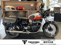 ＴＲＩＵＭＰＨ　ボンネビルＴ１００　左右パニア付き