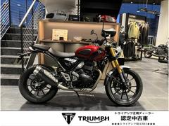 ＴＲＩＵＭＰＨ　スクランブラー４００Ｘ　カーニバルレッド