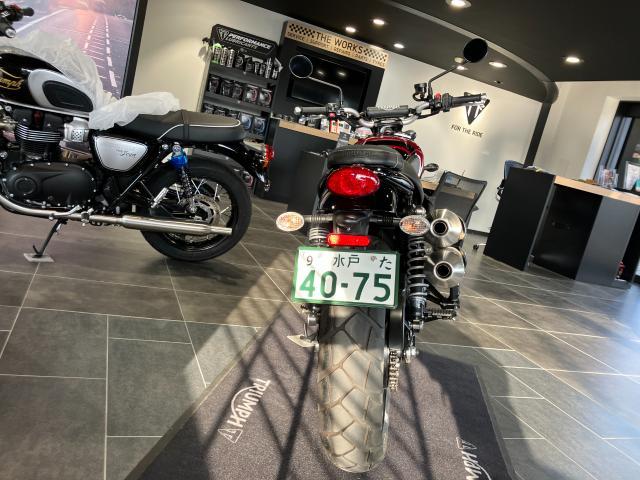 スクランブラー900
