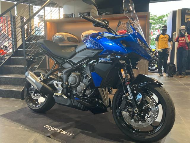 タイガースポーツ800 カスピアンブルー／ファントムブラック