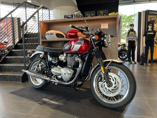 ボンネビルT120Elvis Presley Limited Edition オプションLEDウィンカー装備