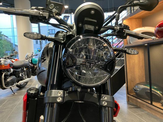 トライデント660Silver Ice